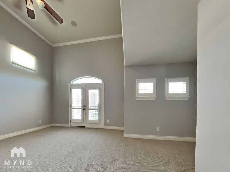Building Photo - 1609 Summer St
