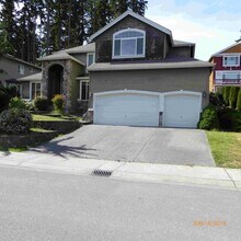 Building Photo - Beautiful 4 Bed 3 Bath with Bonus Room Home in Convenient Location in Lynnwood.