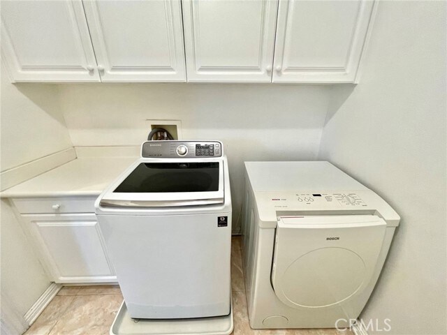 Building Photo - 140 Paseo Vista