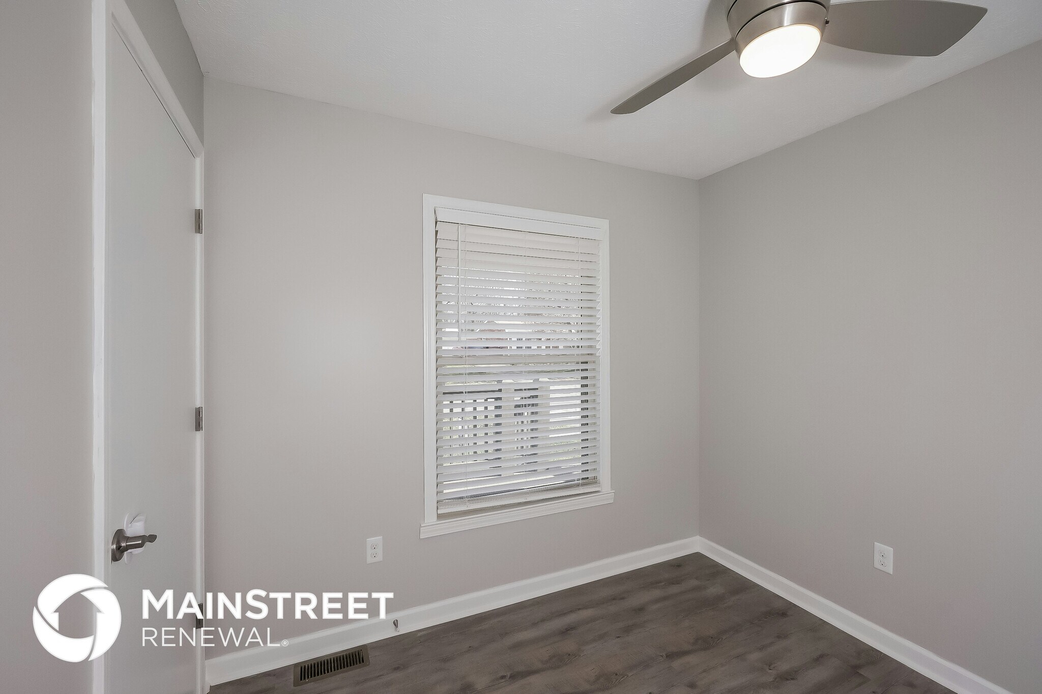 Building Photo - 9214 Lantana Dr
