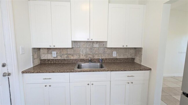Building Photo - 3461 Croton Terrace