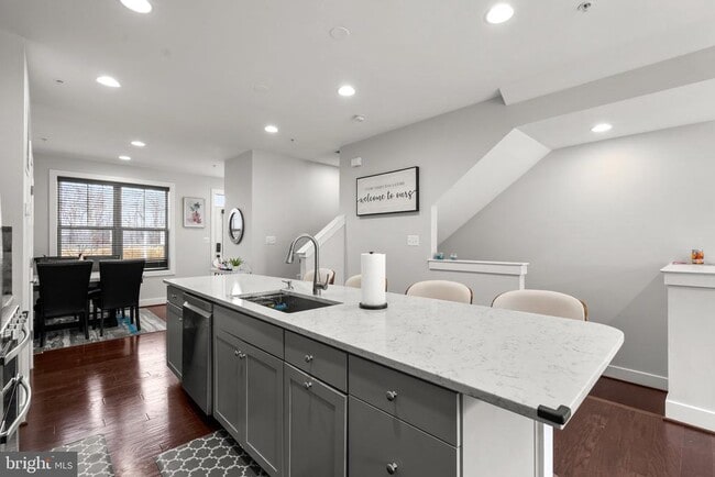Building Photo - 22653 Clarksburg Rd