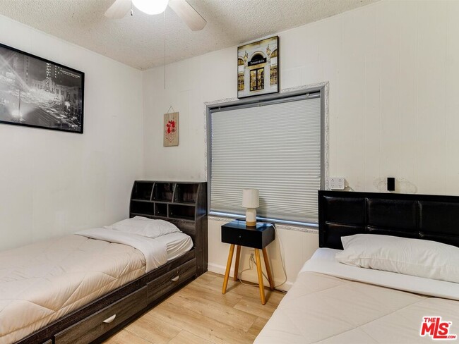 Building Photo - 138 S Madison Ave