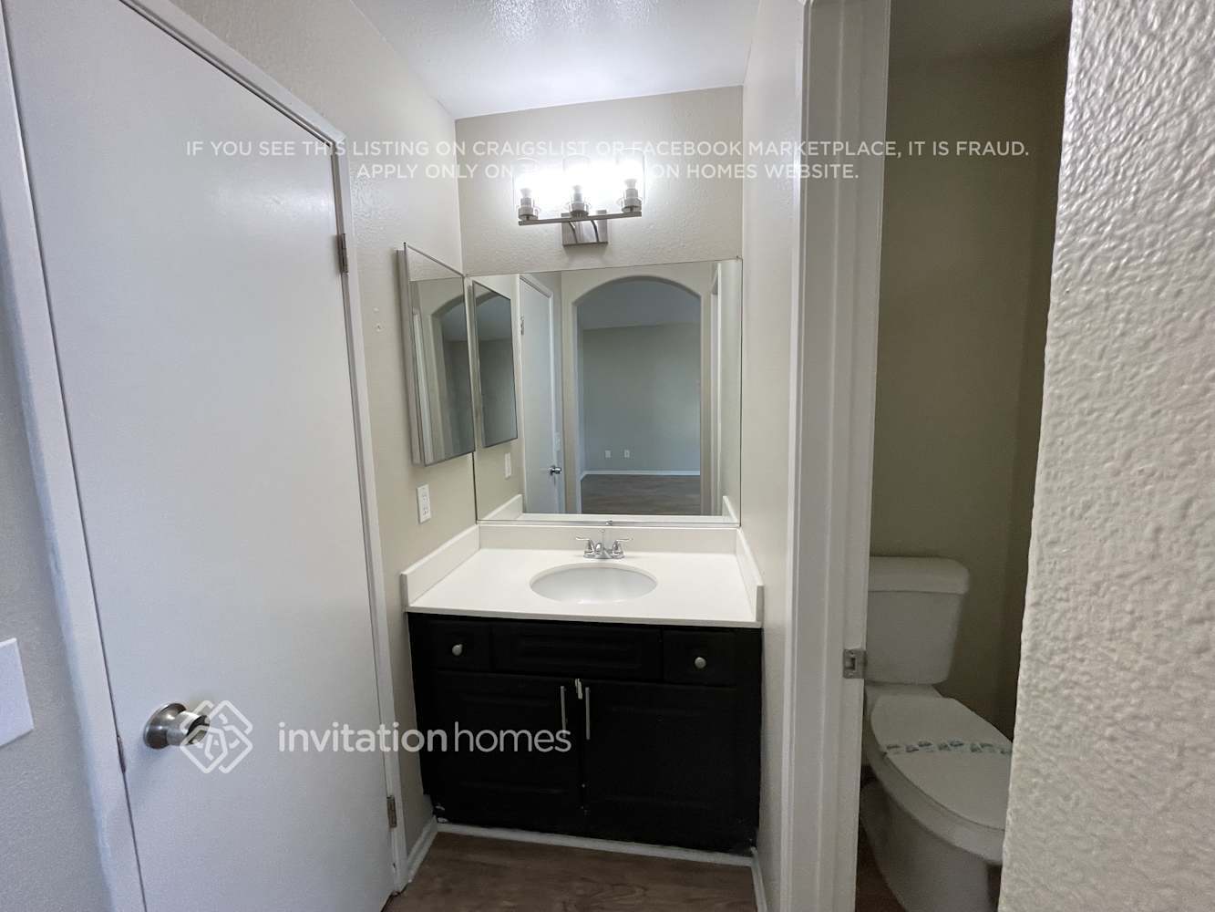 Building Photo - 42550 Blossom Dr