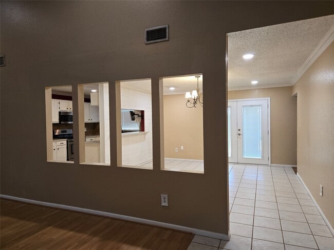 Building Photo - 12243 Fetlock Dr