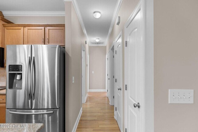 Building Photo - Beautiful 4 bedroom 3 bath home in Compass Pointe