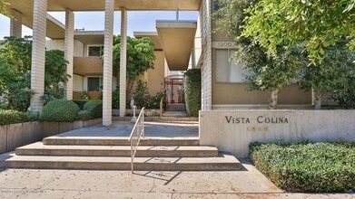 Building Photo - Coming Soon: Stylish 2-Bed Apartment with ...