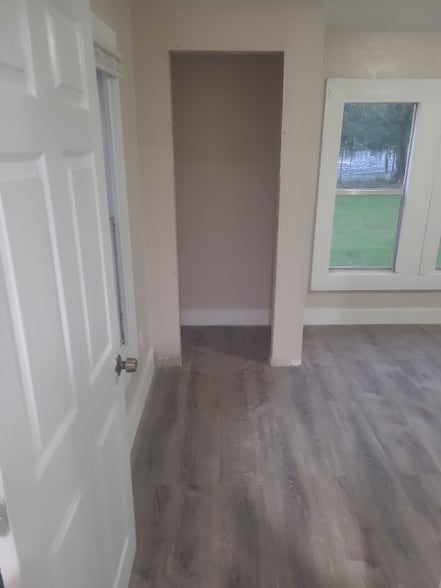 Building Photo - 816 Waldron St