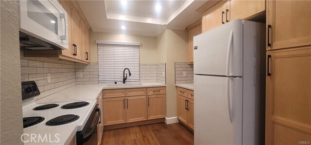 Building Photo - 8888 Lauderdale Ct