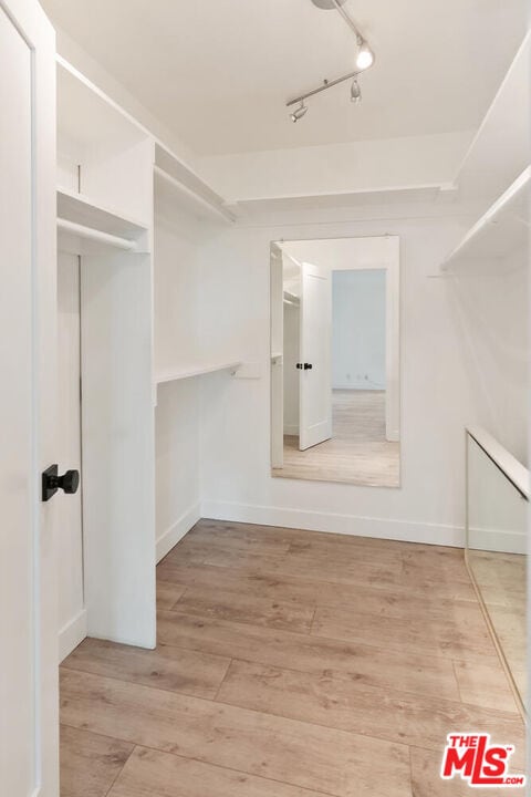 Building Photo - 23665 Park Capri