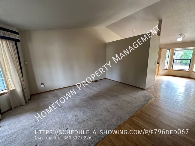 Building Photo - 5943 55th Way SE