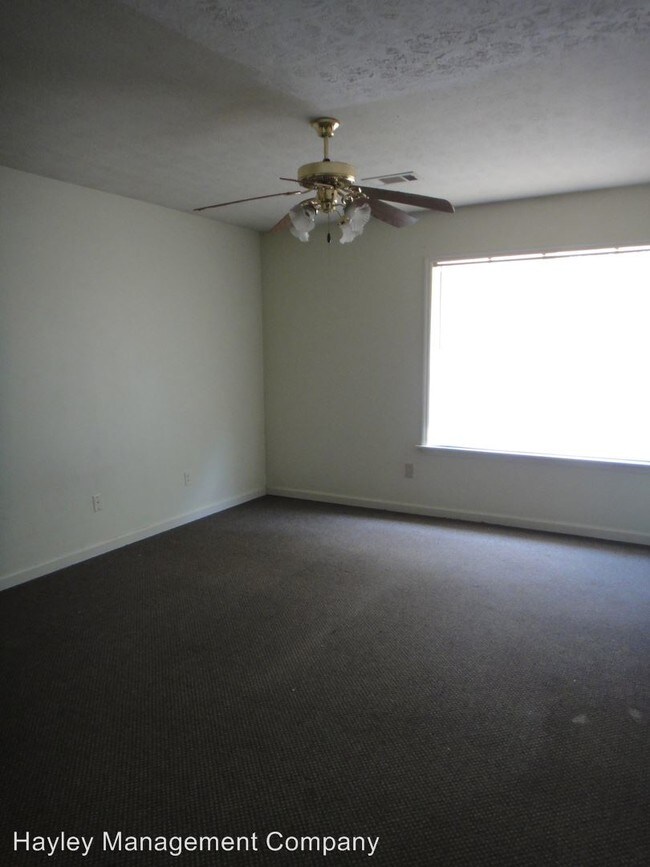 Building Photo - 3 br, 2 bath House - 216 Rosalie Court