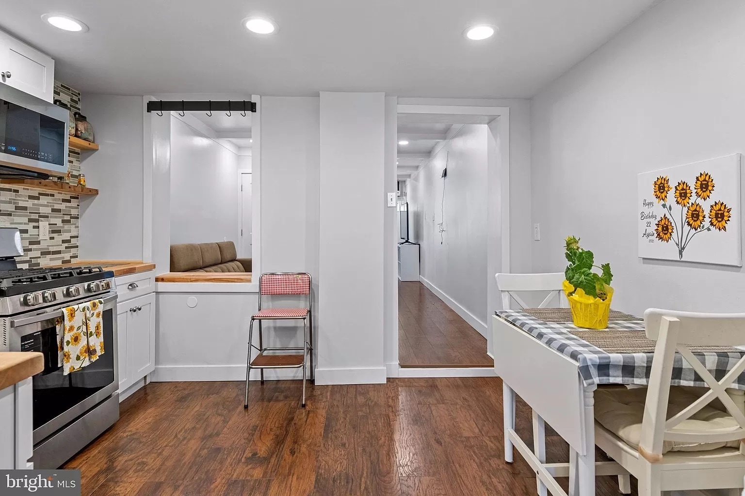 Building Photo - 2846 Almond St