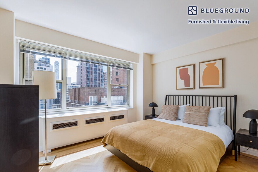 Building Photo - 30 Park Ave