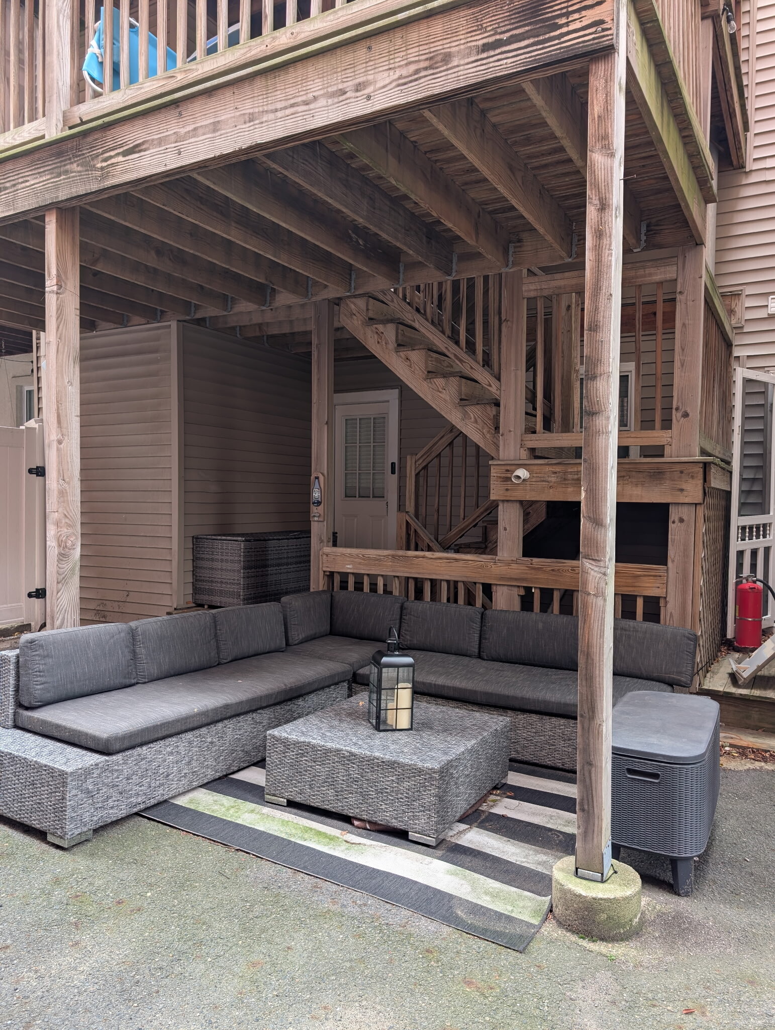 Building Photo - 202 W 8th St