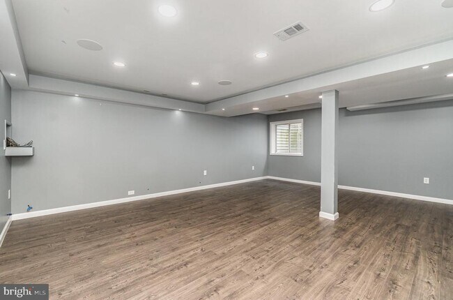Building Photo - 57 Tavern House Hill