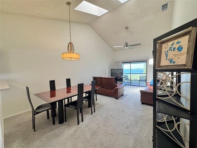 Building Photo - 715 Magnolia Pl