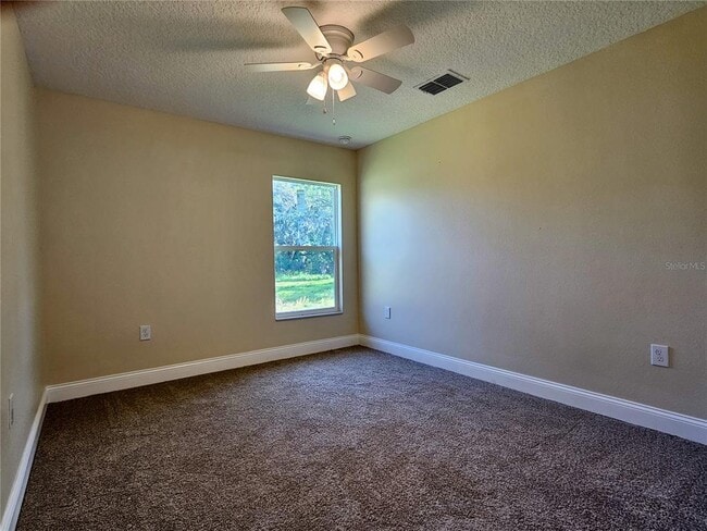 Building Photo - 6921 Central Ave