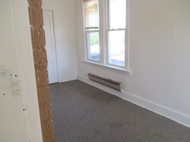 Building Photo - 551 8th St