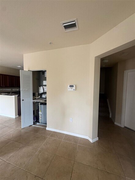Building Photo - 8900 NW 97th Ave