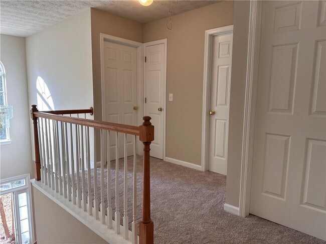 Building Photo - 305 Hulan Way