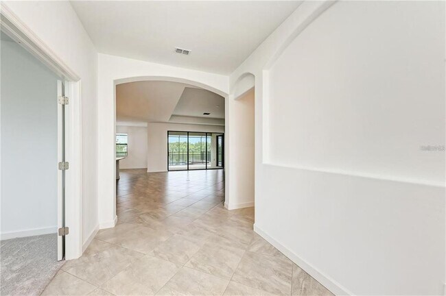 Building Photo - 16464 Whale Grey Pl