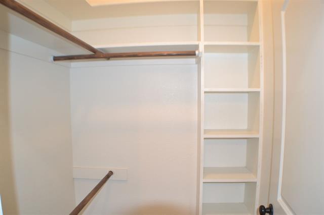 Building Photo - 603 Franklin Ave