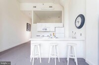 Building Photo - 2121 Market St