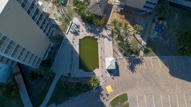 Building Photo - 5700 Bonita Beach Rd SW