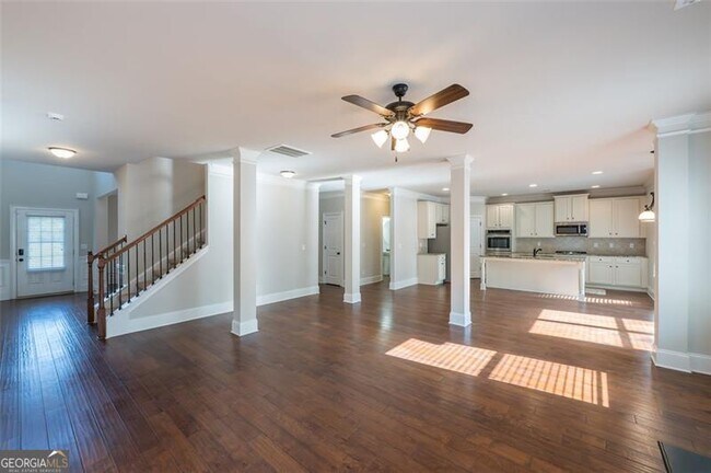 Building Photo - 2766 Hilson Commons