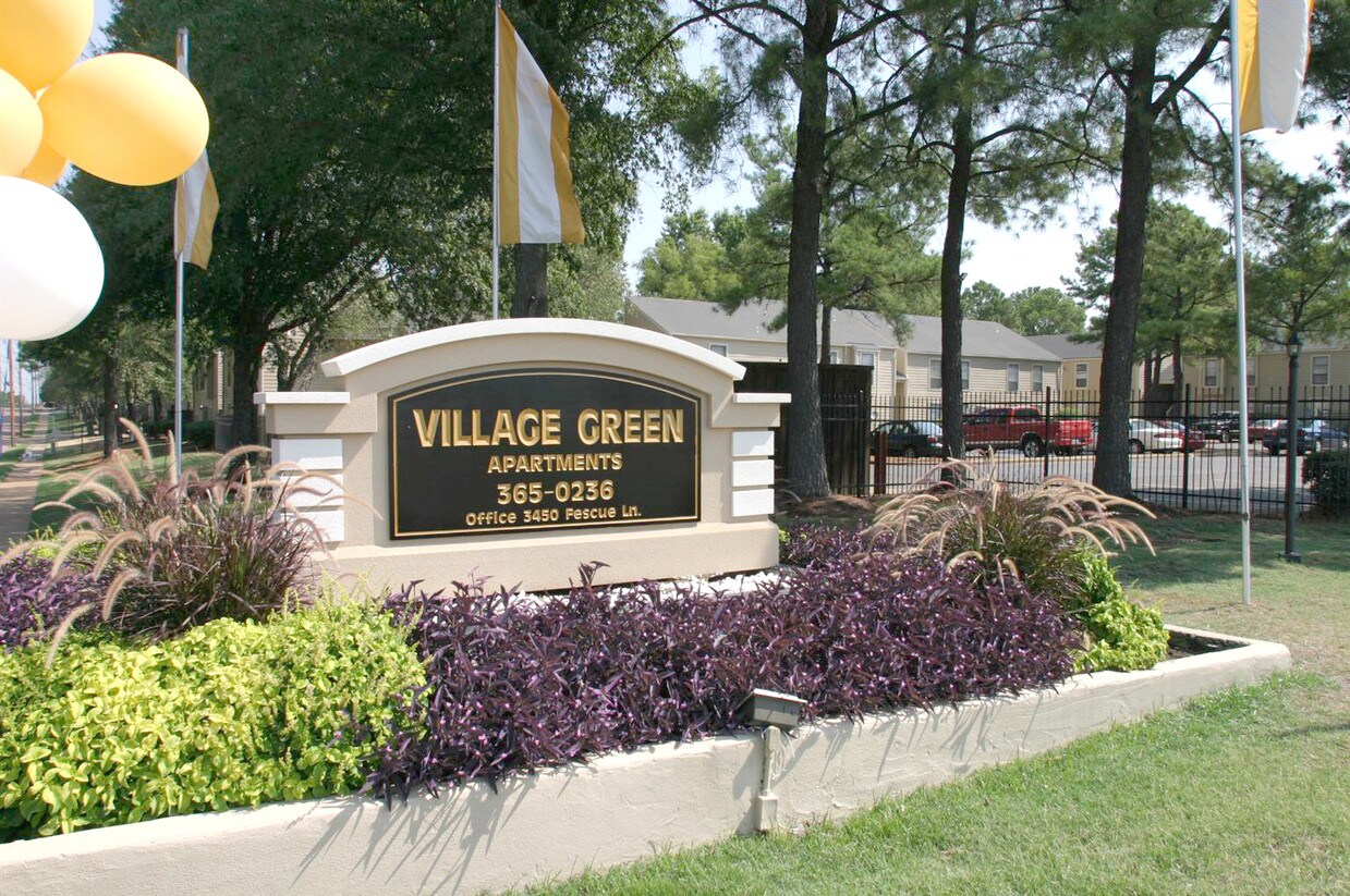 The Residence At Village Green Memphis
