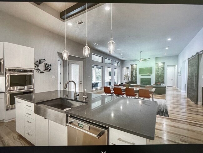 Building Photo - 3110 White Dove Dr