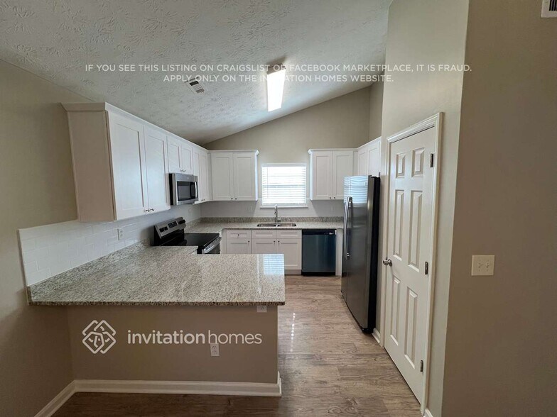 Building Photo - 10 Dayton Way