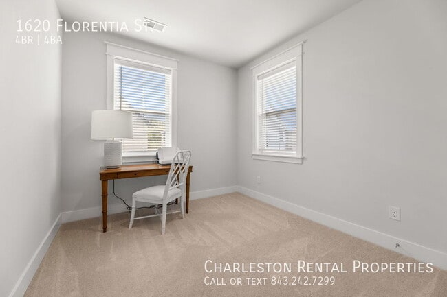 Building Photo - 1620 Florentia St