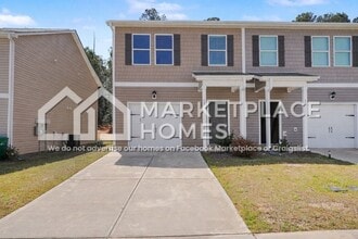 Building Photo - 425 Oakwood Dr NW