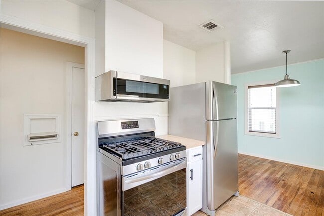 Building Photo - 4804 Tanney St