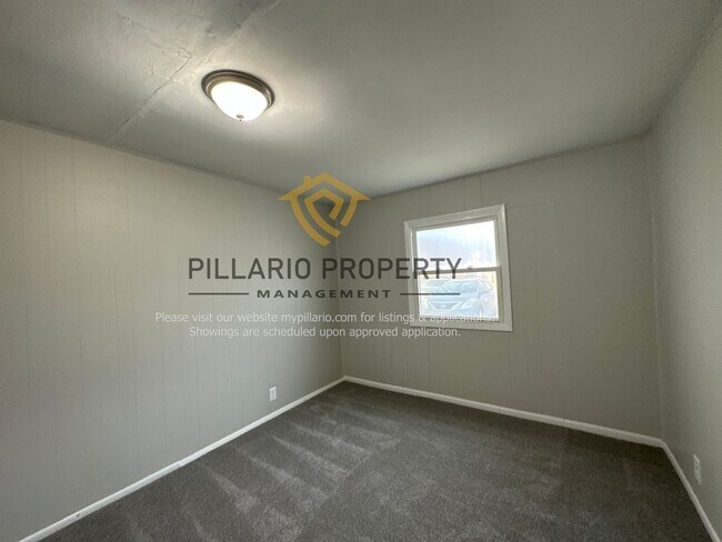 Building Photo - 8523 42nd St