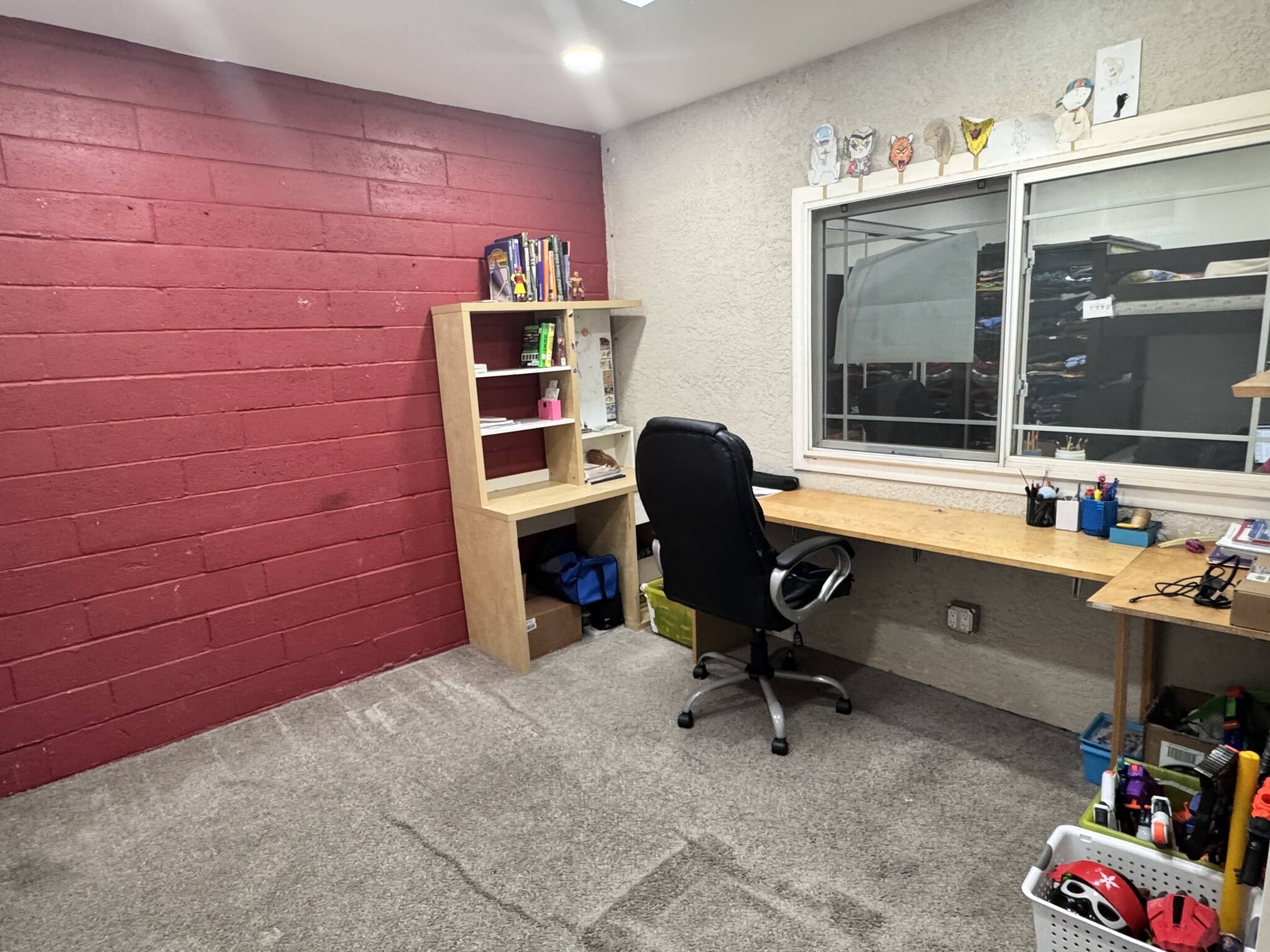 Office/PlayRoom - 33067 Lake Michigan St