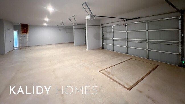 Building Photo - 1686 Salma Rd