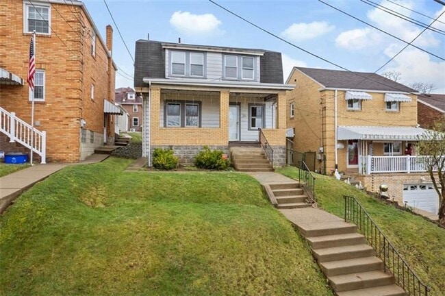 Primary Photo - Pittsburgh - 4 Bedroom 2 Bathroom - Recent...