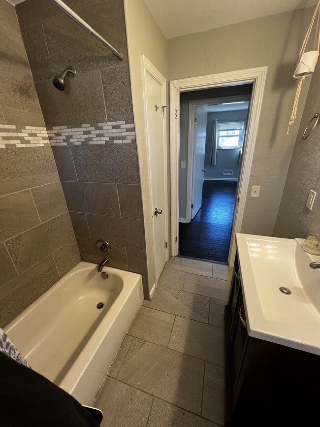 Building Photo - 8313 Smithton Rd