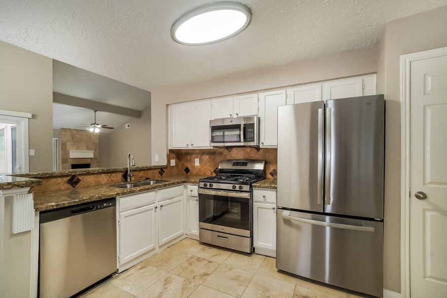 Building Photo - 1515 Windys Way