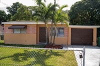 Building Photo - 6512 SW 24th St