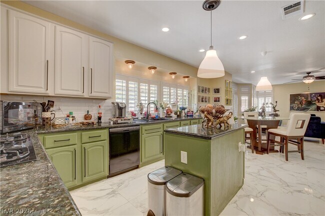 Building Photo - 7613 Hackensack Ct