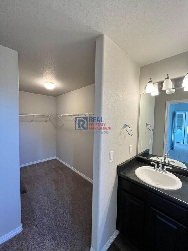 Building Photo - 10830 Witcher Dr