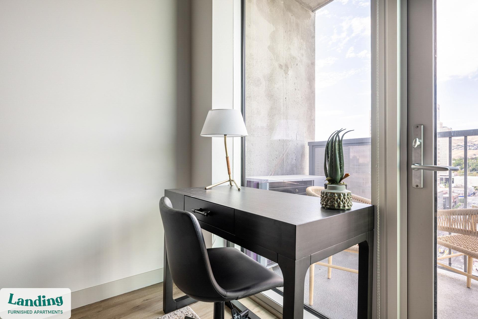 Building Photo - 151 S State St