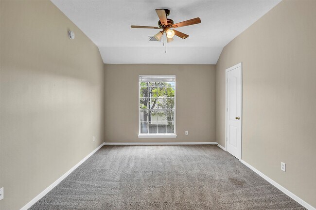 Building Photo - 4407 Magnolia Ln