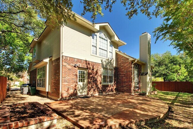 Building Photo - 4907 Craig Dr