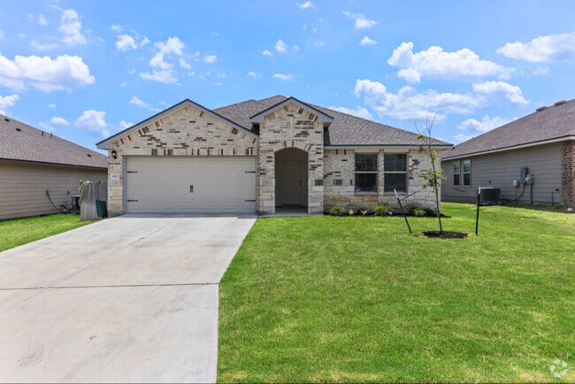 Building Photo - 8507 Brahma Plns Rd