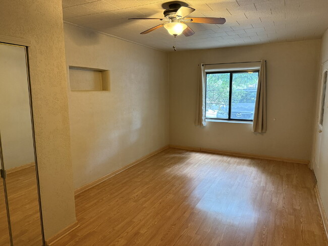 Building Photo - Charming NE Heights Cottage with Flexible Layout & Easy Access to UNM, Uptown, and KAFB